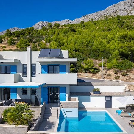 Villa Allegra With 32Msq Heated Pool, 300M Far From Sandy Beaches, Open Sea View Omiš Eksteriør bilde